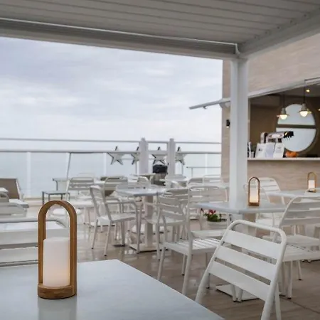 Отель Rosamar Maritim 4*